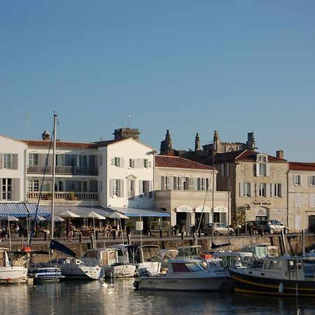 Les Colonnes Hotel Saint-Martin-de-Re Exterior photo